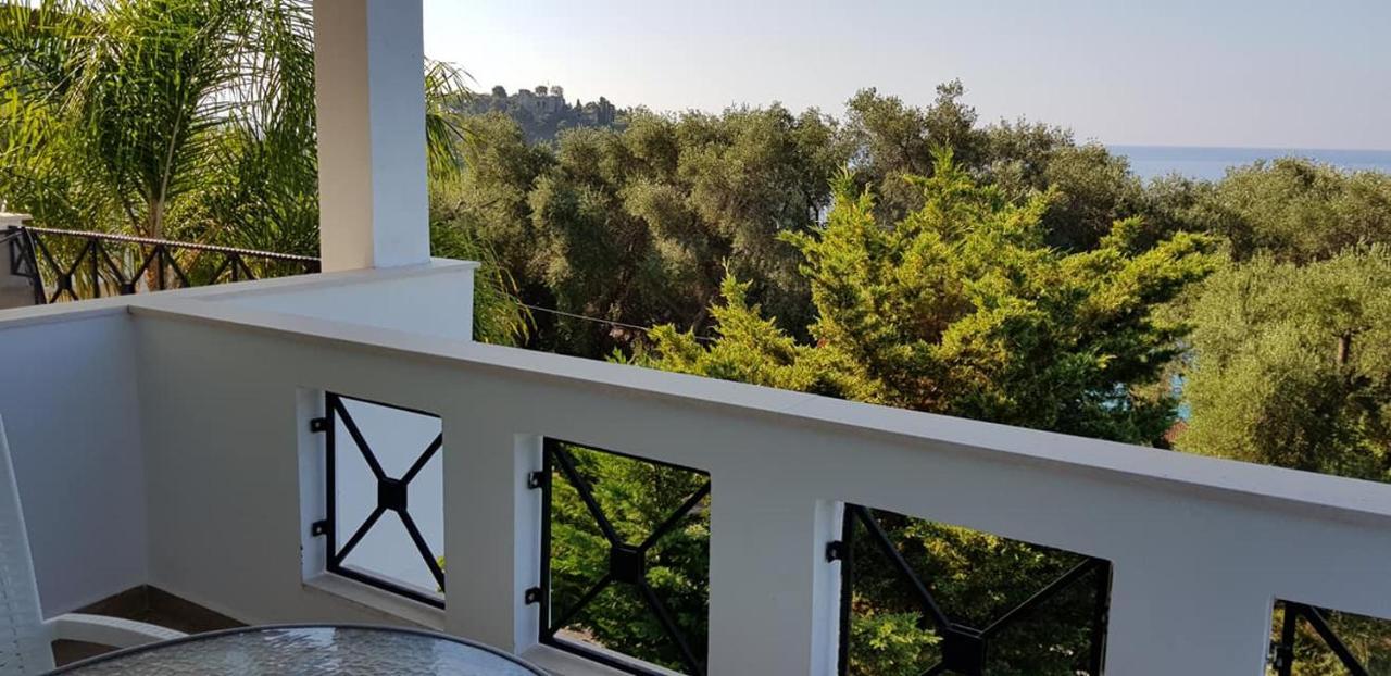 Diogenis Parga Studios Екстериор снимка