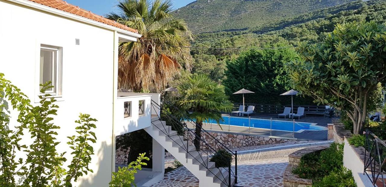 Diogenis Parga Studios Екстериор снимка