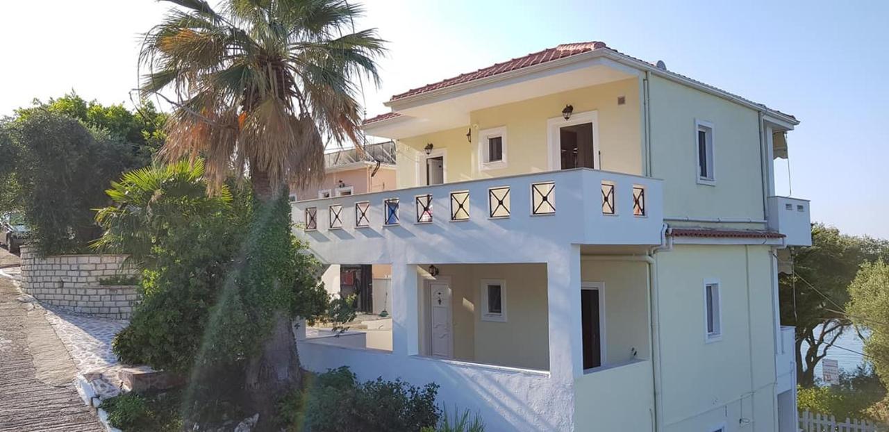Diogenis Parga Studios Екстериор снимка
