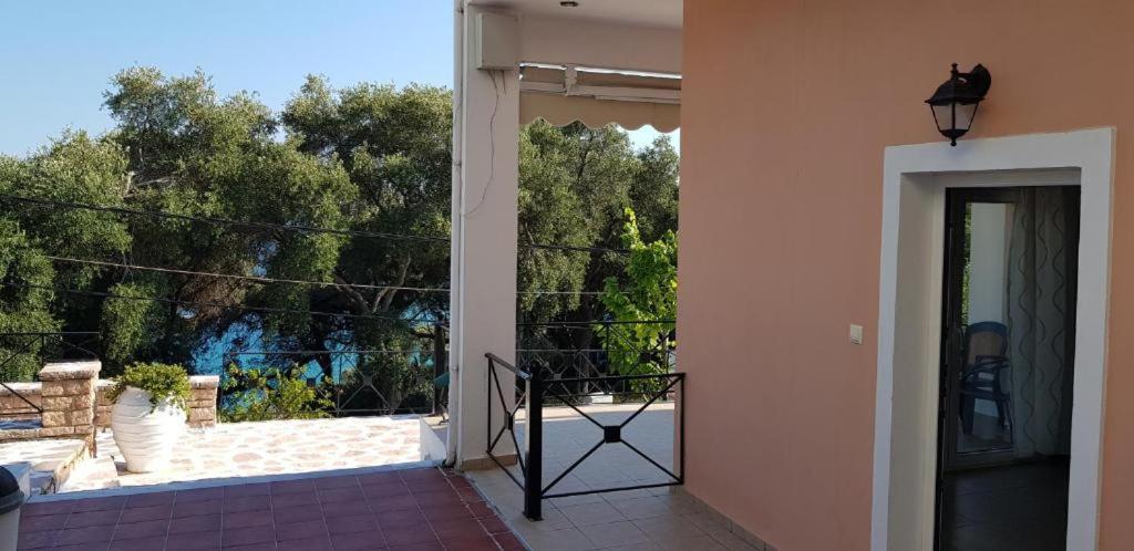 Diogenis Parga Studios Екстериор снимка